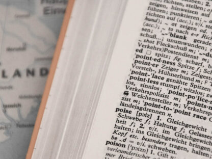 Proofreading-and-Editing-Tips_-5-Tips-for-Proofreading-Different-English-Dialects.jpg