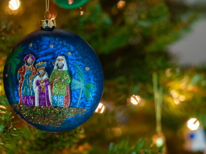 The-Fourth-Wise-Man-A-Christmas-Proofreading-Story.jpg