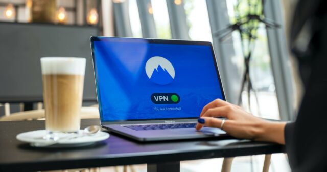 7-Cybersecurity-Tips-for-Freelancers_22F_.jpg