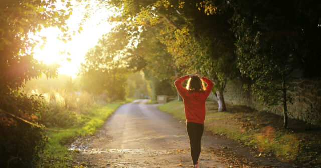 5-Tips-to-Help-You-Stay-Active-While-Working-from-Home_21F_jpg.jpg