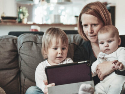 Freelance-Tips_-5-Reasons-Proofreading-Is-Perfect-for-Stay-at-Home-Parents_21F_.jpg