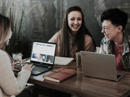 Freelance-Tips_-5-Reasons-Proofreading-Is-the-Perfect-Student-Job_21F_.jpg