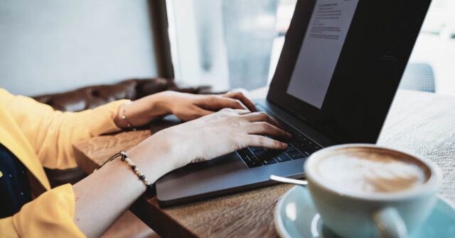Freelance-Tips_-Confidentiality-and-Proofreading_21F_.jpg