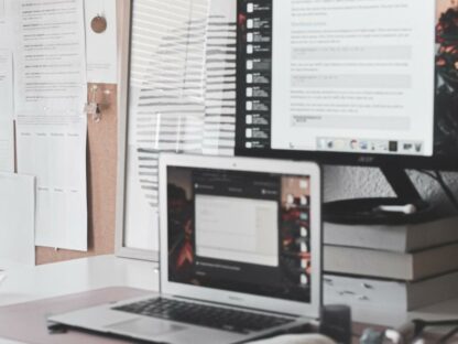 Freelance-Tips_-Should-You-Offer-a-Free-Sample-Edit_21F_.jpg