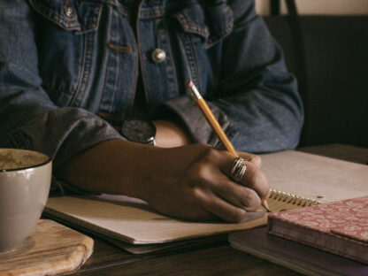 How-to-Become-a-Proofreader_21F_.jpg