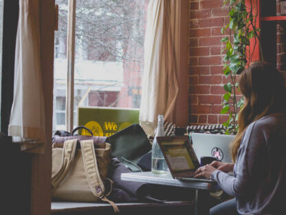 How-to-Manage-Your-Workload-as-a-Freelancer-_21F_.jpg