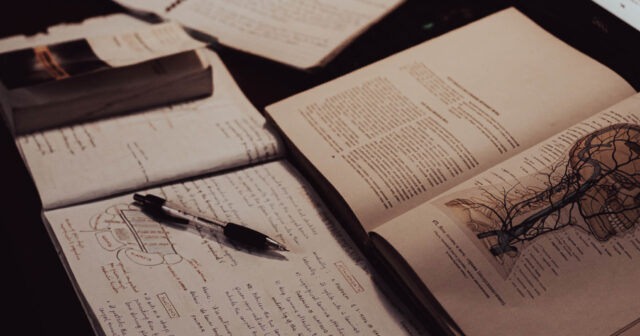 How-to-Become-a-Freelance-Medical-Editor_23F_.jpg