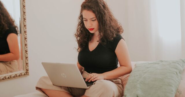 X-Types-of-Freelance-Writing-Client_23F_.jpg