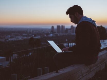 10-Companies-That-Hire-for-Remote-Proofreading-Jobs_23F_.jpg