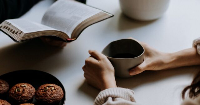 5-of-the-Best-Remote-Jobs-for-Military-Spouses_23F_.jpg