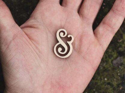 How-and-When-to-Use-an-Ampersand_23F_.jpg