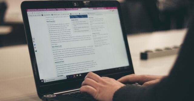 How-to-Structure-a-Blog-Post-a-Step-by-Step-Guide_23F_.jpg