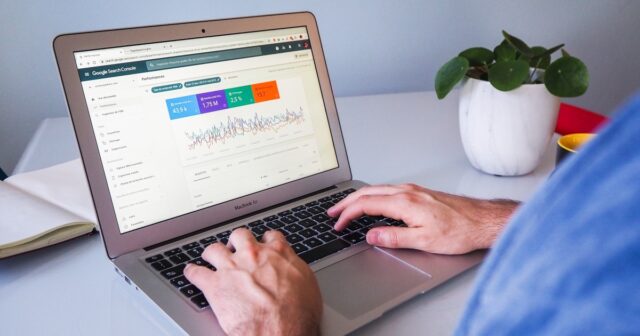 How-to-Write-SEO-Friendly-Blog-Posts_23F_.jpg