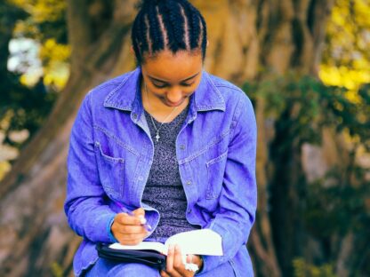 Why-Freelance-Writing-Is-a-Great-Career-for-English-Majors_23F_.jpg