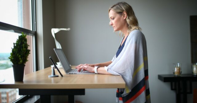 7-Remote-Jobs-You-Can-Get-Certified-for-Online_23F_.jpg