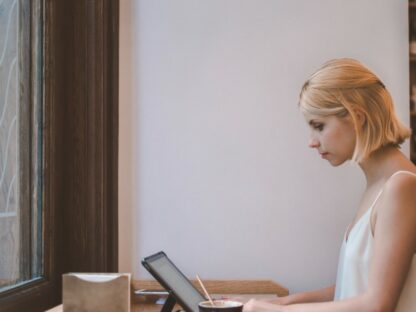 A-Guide-to-Writing-on-Spec-as-a-New-Freelancer_23F_.jpg