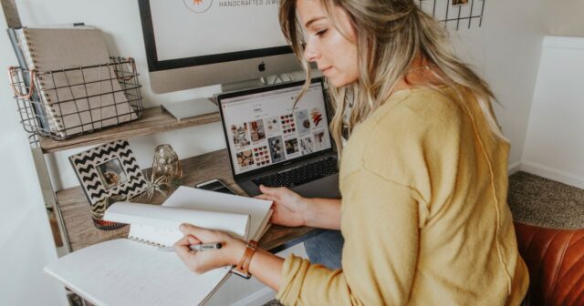 What-Is-Ecommerce-Content-Writing__23F_.jpg