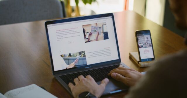 A-Step-by-Step-Guide-to-Competitor-Content-Analysis_24F_.jpg