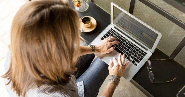 Why-Is-Fact-Checking-Important-for-Writers-and-Editors__24F_.jpg