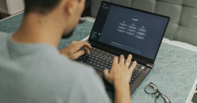 X-of-the-Best-Ways-to-Make-Money-with-AI_24F_.jpg